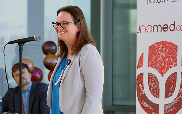 Associate Professor of Nursing at UNMC, Elizabeth Beam, PhD, RN, discusses her innovative new healthcare device, the Beam Helmet, during the Feb. 27, 2025, Idea Pub: Morning Edition event.